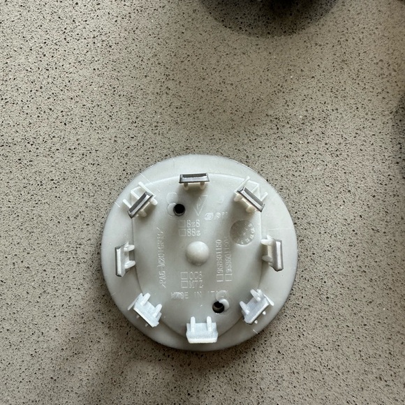 New Porsche Centre Caps 65mm OEM - Picture 2 of 2